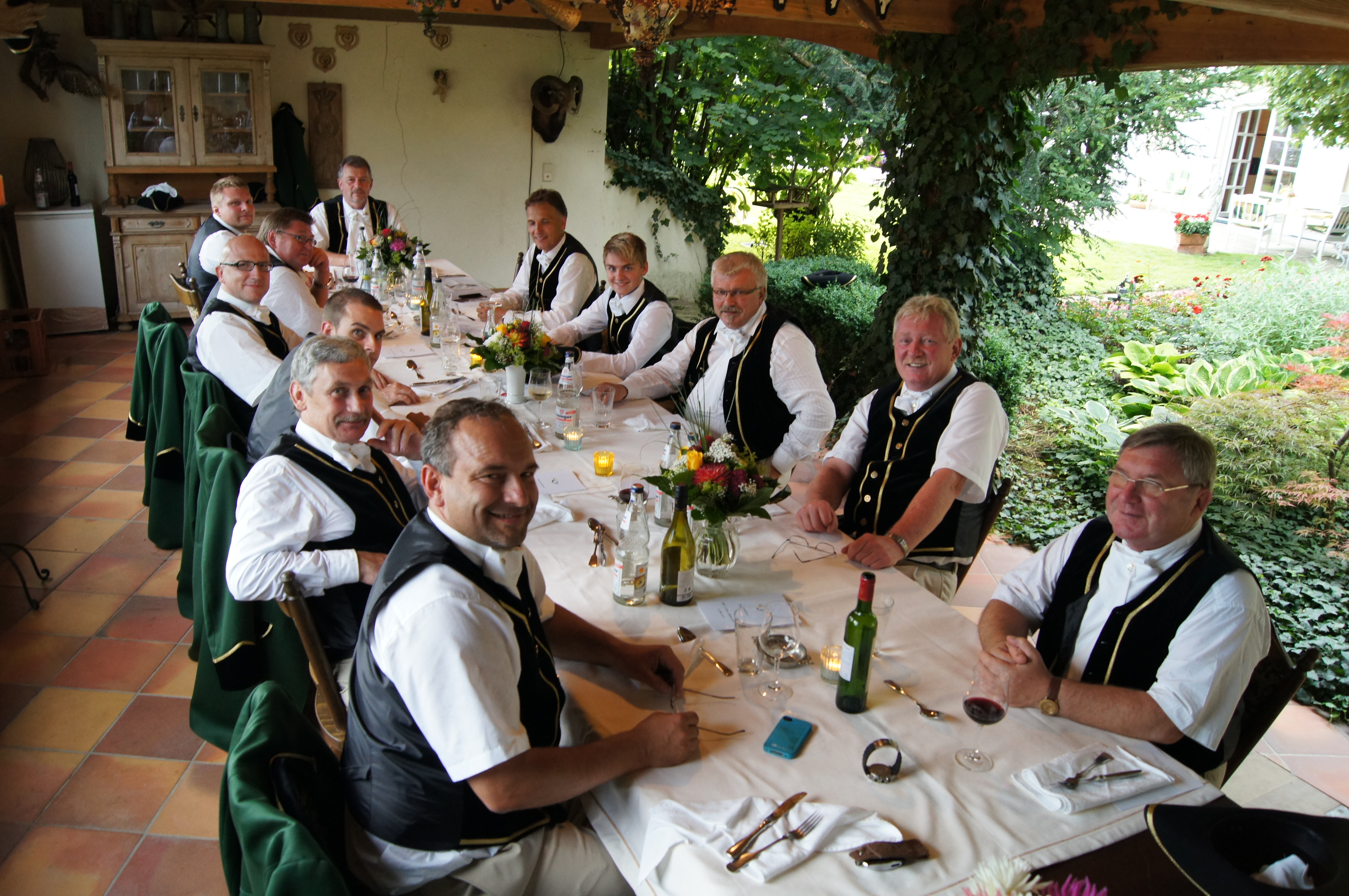 http://www.jagdhorn.org/media/Sommerabend_2012/DSC03946.JPG